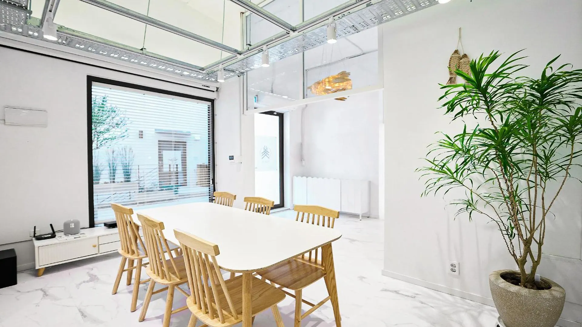F9 Tailored Service Home Near Hongik Univ Station Seul 0*,  Coreia do Sul